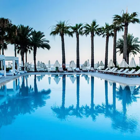 Hotel Vrissiana Boutique 4*