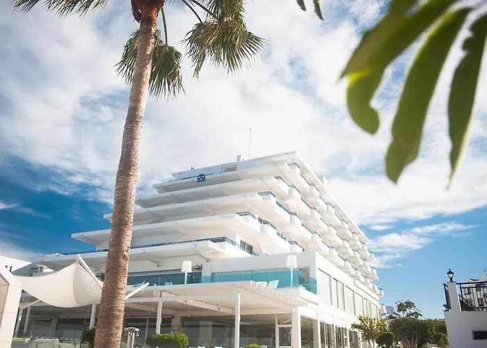 Vrissiana Boutique 4*