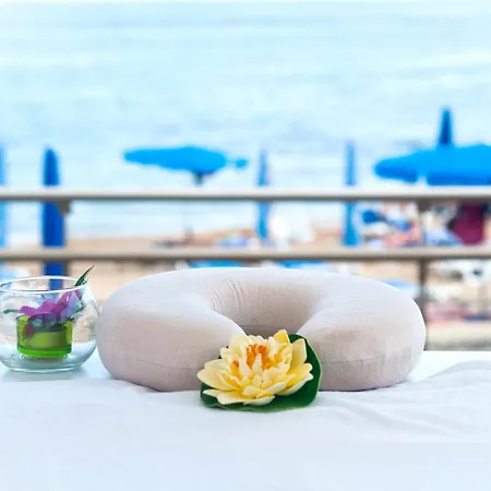 Vrissiana Boutique Отель 4*
