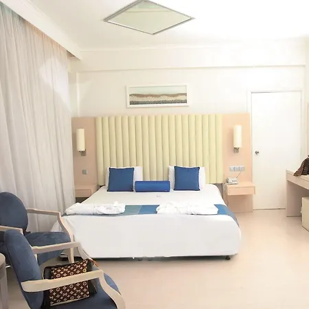 Vrissiana Boutique Protaras