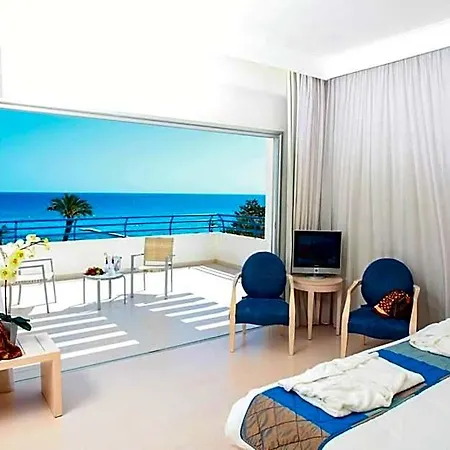 Vrissiana Boutique Protaras