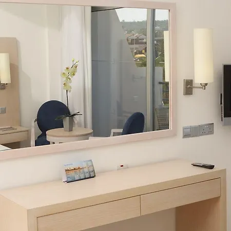 Vrissiana Boutique 4* Protaras
