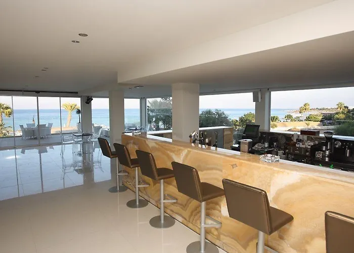 Vrissiana Boutique Protaras