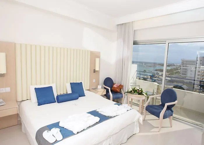 Vrissiana Boutique Protaras