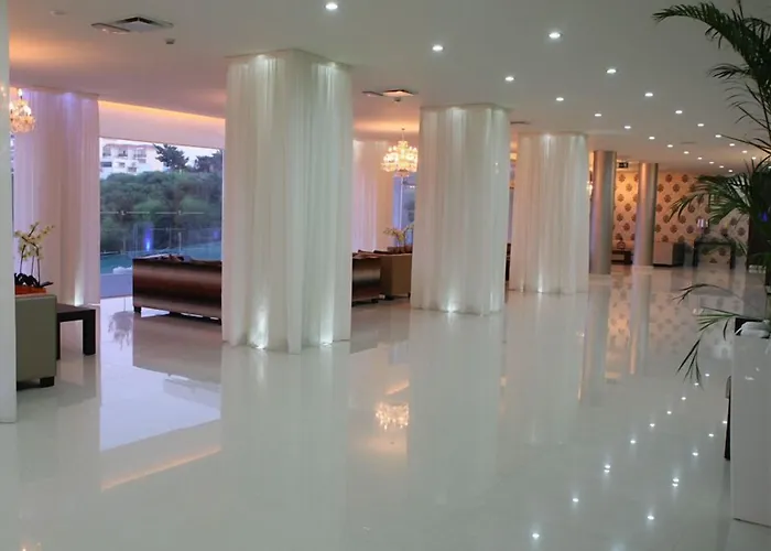 Vrissiana Boutique 4*